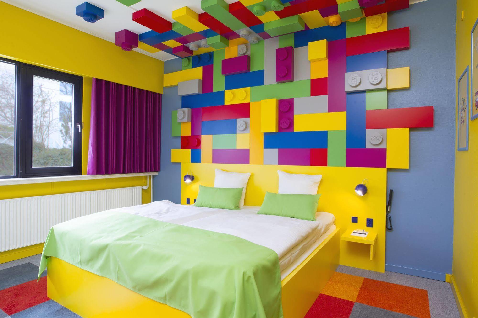 Legoland Hotel 4*